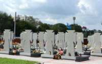 В Украине создают военное кладбище