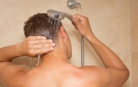 Медики объяснили, чем опасно мытье в душе