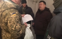 В Киеве СБУ задержала на взятке полковников Госпогранслужбы и Генштаба ВСУ