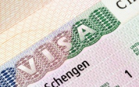 Украинцам станет проще получить визы в Чехию