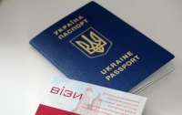 Заробитчан предупредили о проблемах с получением польских виз