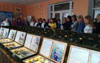 На Чернігівщині проводять патріотичну виставку, присвячену загиблим героям