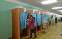 ЦВК: Інформацію про явку виборців упродовж дня голосування отримують ТВК