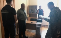 В Киеве на взятке полиция задержала полковника ВСУ