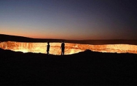   В пустыне Туркменистана нашли «дверь в ад» (ФОТО) 
