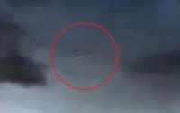 Жителю Канады удалось заснять сразу несколько НЛО (видео)