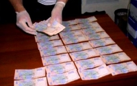 В Киеве на взятке задержали начальника налоговой инспекции