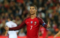 Роналду могут лишить государственных наград Португалии