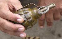 В Севастополе милиционер, рискуя жизнью, спас детей от взрыва гранаты