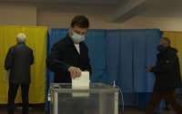 Во время голосования Зеленского произошел конфуз (видео)