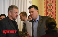 Тягнибок после своего допроса разглядел преследование оппозиции в Украине