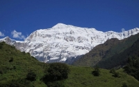 В Гималаях сошла лавина, погибли девять альпинистов