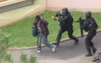 Примерный гражданин: француз-захватчик освободил всех заложников и сдался сам