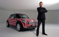 MINI и рок-музыкант Пол Уэллер принимают участие в глобальном аукционе