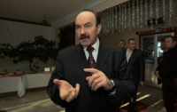 Львовский губернатор рассказал, почему вынужден жить в отеле, вдали от жены