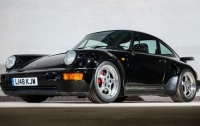Обычный Porsche 911 продали за рекордную сумму