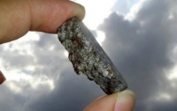 Метеорит упал на дом (видео)