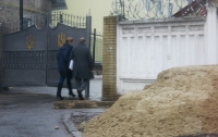 Тимошенко в колонии могут устроить свидание по-французски