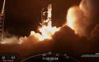Ракета SpaceX Falcon 9 запустила еще 53 интернет-спутника Starlink и приземлилась на плавучую платформу