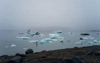 Во льдах Исландии навеки уснула девушка (ФОТО)