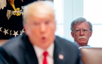 Болтон обвинил Трампа в искажении подробностей о его уходе