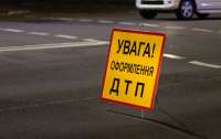ДТП в Николаеве: таксисты устроили лобовое столкновение