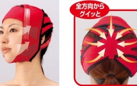 Японцы будут избавляться от морщин не кремом, а шлемом