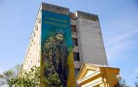 Жители и гости столицы будут вспоминать украинского героя Мациевского, гуляя по центру города (фото)