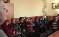 Скандал на Херсонщине: педагога уволили из-за обвинений в домогательствах (видео)