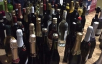 Алкогольный фальсификат в Запорожье продавали через Интернет