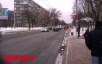 Киевавтодор внезапно решил похвастаться своей старательной уборкой (ФОТО)