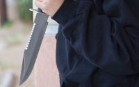 Японец ранил себя ножом, чтобы не идти на работу