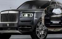 В Киеве появился новый герой парковки на Rolls-Royce