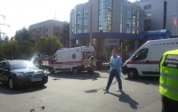 Взрыв авто в столице: женщина получила осколочные ранения