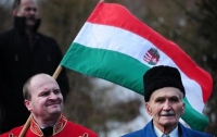 Венгрия требует для венгров автономию на Закарпатье и двойное гражданство