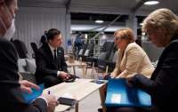 Зеленский и Меркель обсудили ситуацию на Донбассе, энергокризис и актуальные вопросы сотрудничества