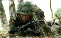 Немецкие военные вынуждены сами себе покупать обувь на службу