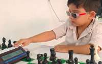 Наймолодшим шахістом в історії з рейтингом FIDE став 3–річний індієць