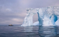 От Антарктиды откололся айсберг размером с Нью-Йорк