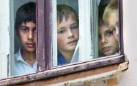 Украина не может запретить иностранцам усыновлять детей