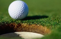 Нокаут мячиком для гольфа