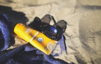 Путь к раку кожи: в США запретят солнцезащитные кремы