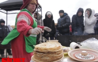 Украинцев научили отмечать Масленицу «по-древнекиевски» (ФОТО)