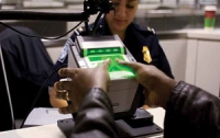 Владельцам биометрических паспортов упрощают въезд в ЕС