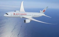 Пассажир самолета авиакомпании Air Canada напал на стюардессу