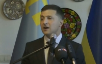 Зеленский пообещал крымским татарам упростить поездки в Крым