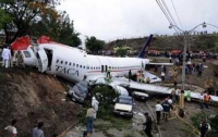 При аварийной посадке самолета A320 погибло 5 человек