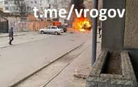 В центре Мелитополя партизаны взорвали автомобиль с коллаборантом (видео)