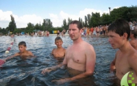 Денис Силантьев: «Бесплатные занятия по плаванию посетят 5000 детей»