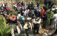 При столкновении туристических поездов в Перу пострадали более 20 человек